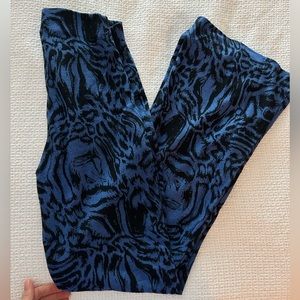 URBAN OUTFITTERS FLARE PANT